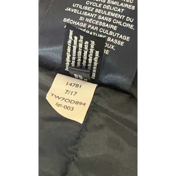 TOMMY HILFIGER Red & Blue Coat Size L NEW - Picture 11 of 14